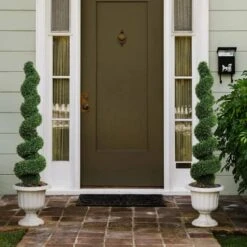 5ft Spiral Boxwood Topiary Tree In Stylish Black Planter Pot - Beautiful Indoor/Outdoor Decor - Realistic Foliage - Low Maintenance -Artificial Trees Store 51lzovND6mL